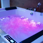 Z Jacuzzi Soho Chillout كولوبرزيغ