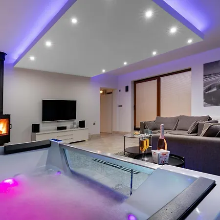 Z Jacuzzi Soho Chillout Appartement *